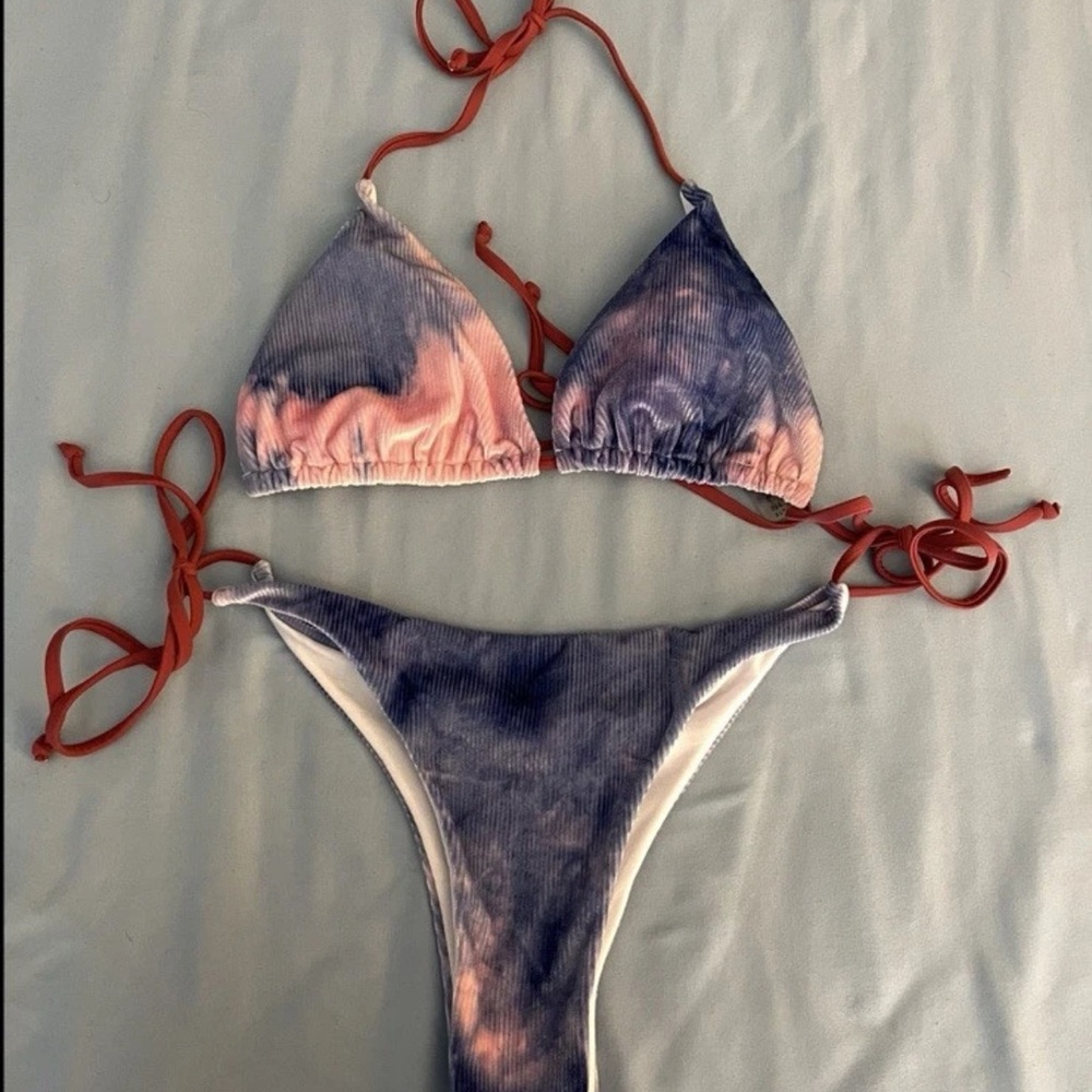 Blue Pink Red Multicolor Tie Dye Design Bikini GUC Large Zaful